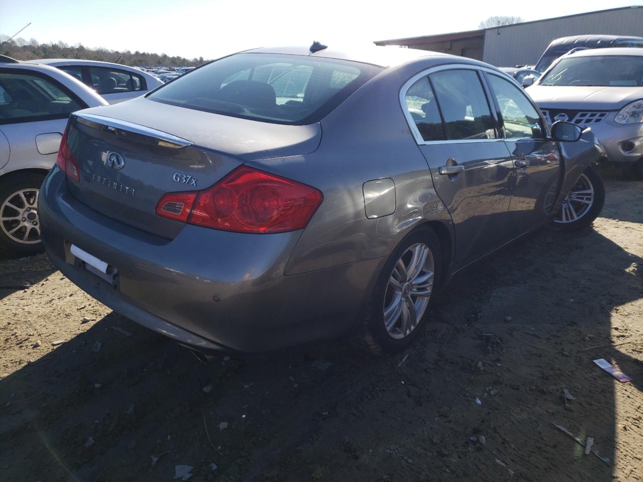 Photo 4 from auction – 2011 INFINITI G37 with VIN JN1CV6AR8BM400692