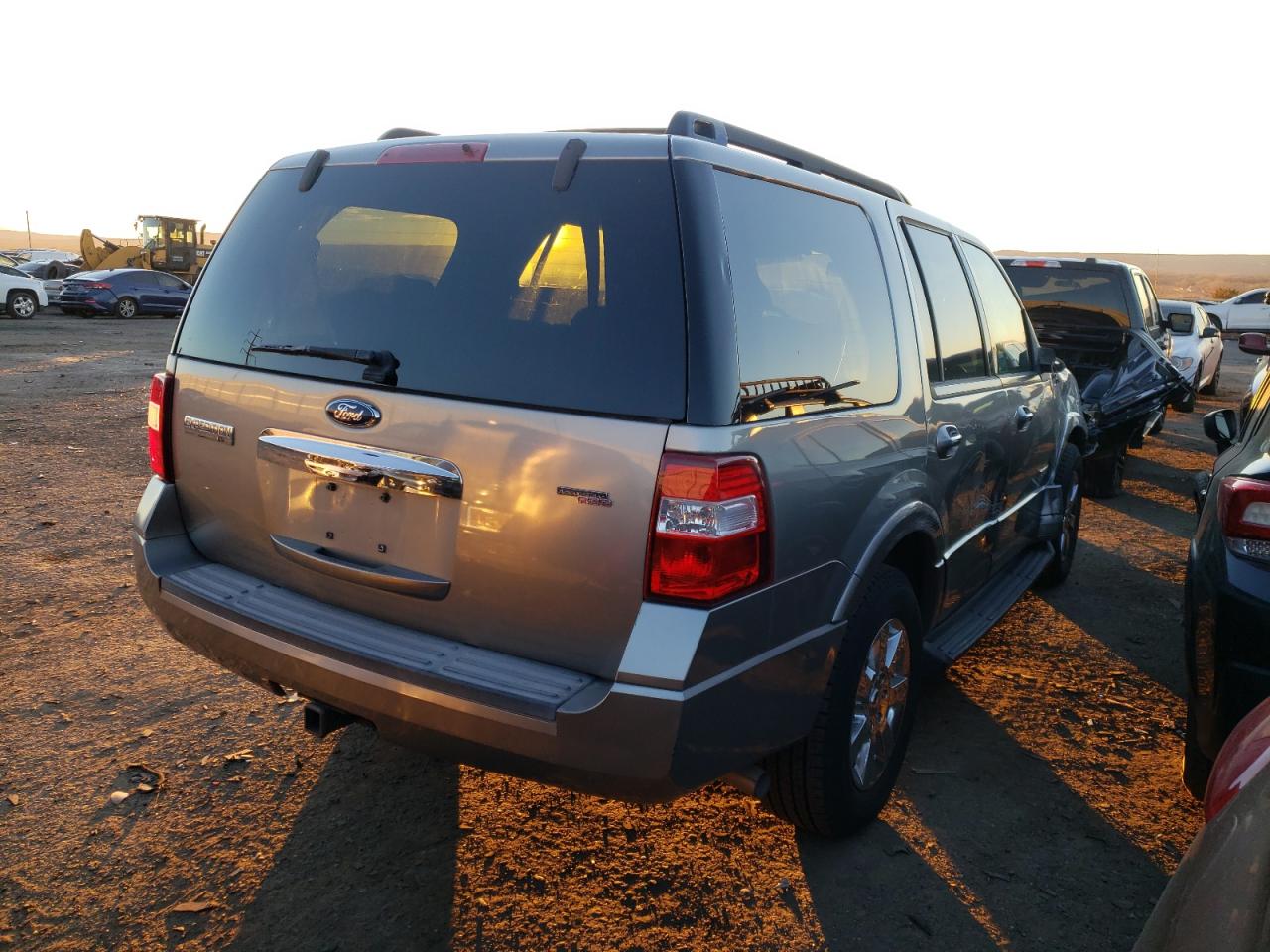 Photo 4 from auction – 2008 FORD EXPEDITION with VIN 1FMFU15518LA68631