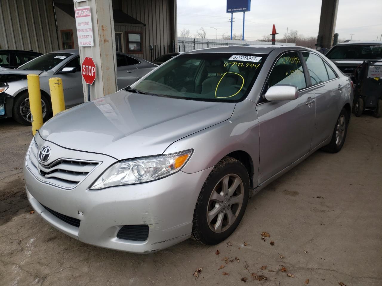Photo 2 from auction – 2011 TOYOTA CAMRY BASE with VIN 4T4BF3EK4BR100201