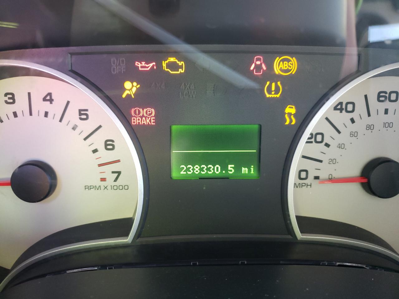 Photo 8 from auction – 2008 FORD EXPLORER L with VIN 1FMEU65828UA00769