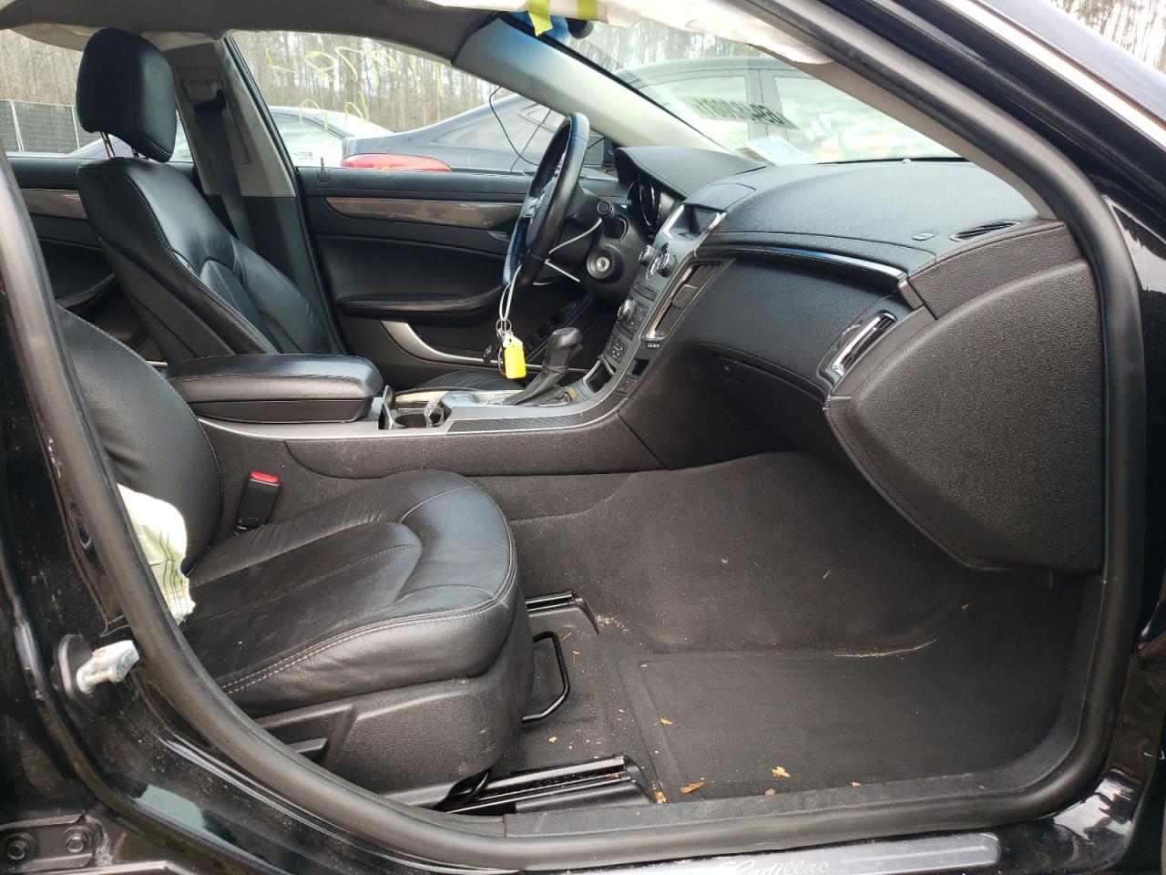 Photo 5 from auction – 2012 CADILLAC CTS with VIN 1G6DC5E54C0137394