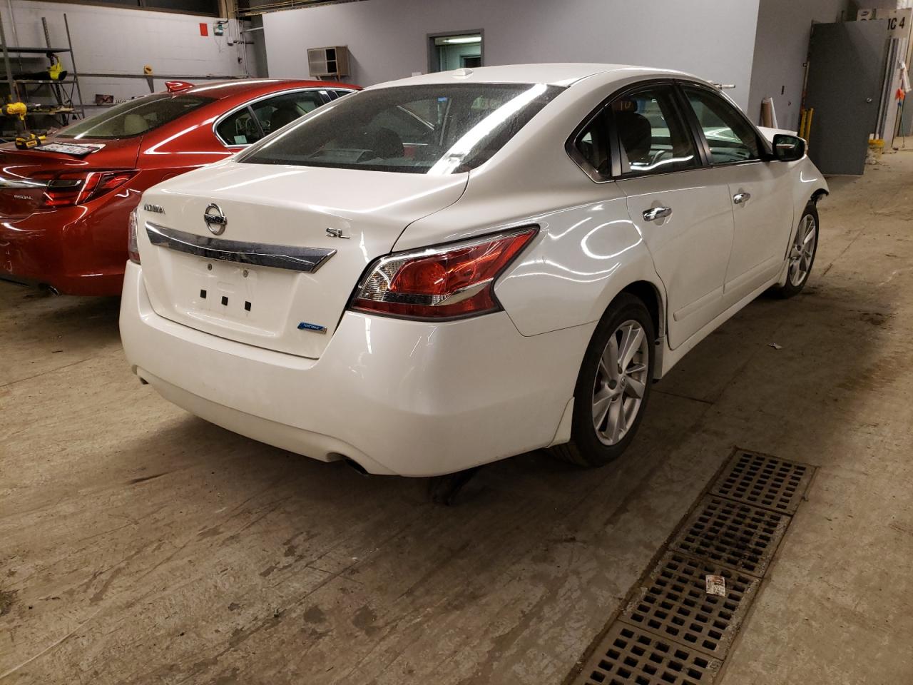 Photo 4 from auction – 2014 NISSAN ALTIMA 2.5 with VIN 1N4AL3AP7EC172160