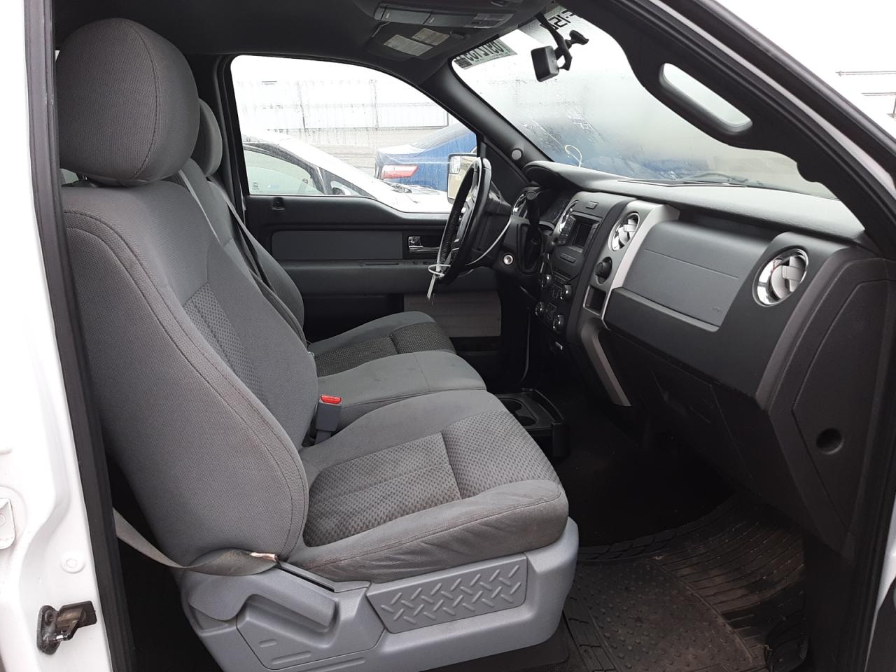 Photo 5 from auction – 2013 FORD F150 SUPER with VIN 1FTFW1ETXDFA06165