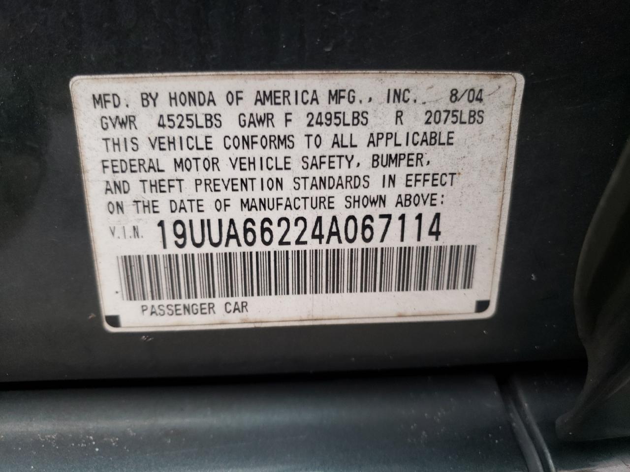Photo 10 from auction – 2004 ACURA TL with VIN 19UUA66224A067114