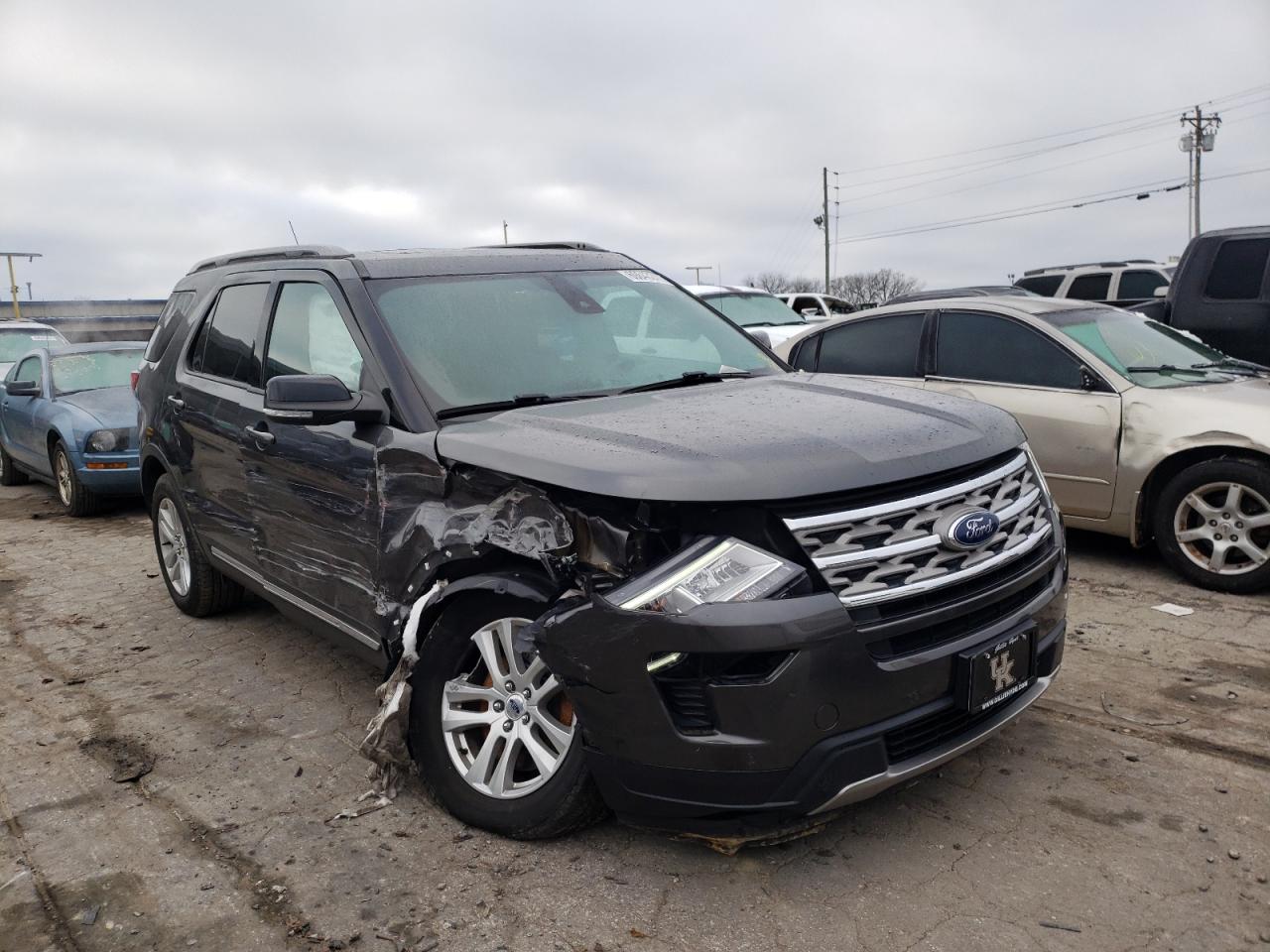 FORD EXPLORER X 2018 with VIN 1FM5K8D89JGB01881 - Photo from auction