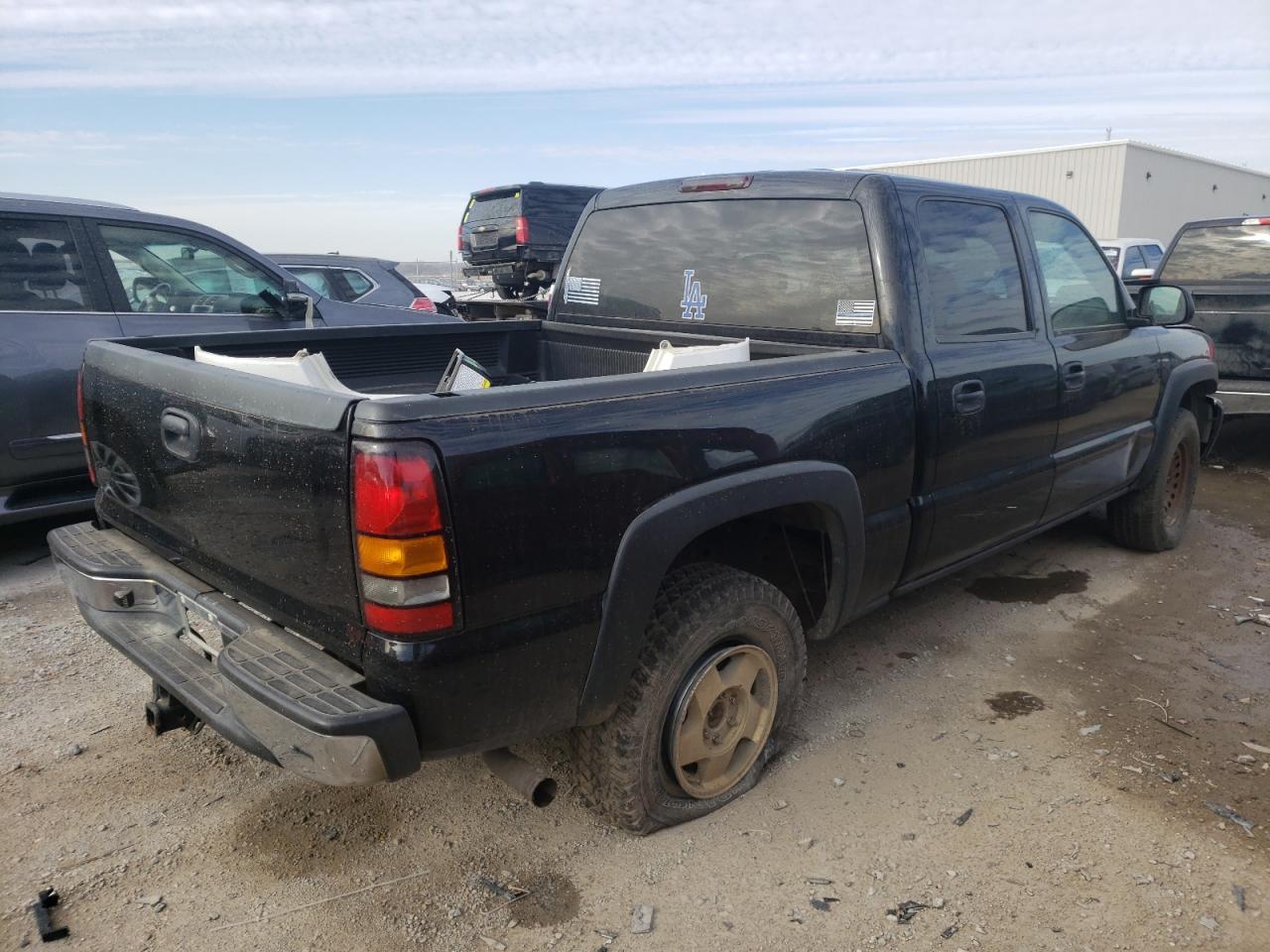 Photo 4 from auction – 2007 GMC NEW SIERRA with VIN 2GTEK13Z571101257