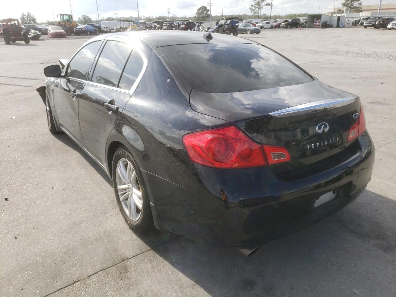 Photo 3 from auction – 2013 INFINITI G37 BASE with VIN JN1CV6AP2DM305319