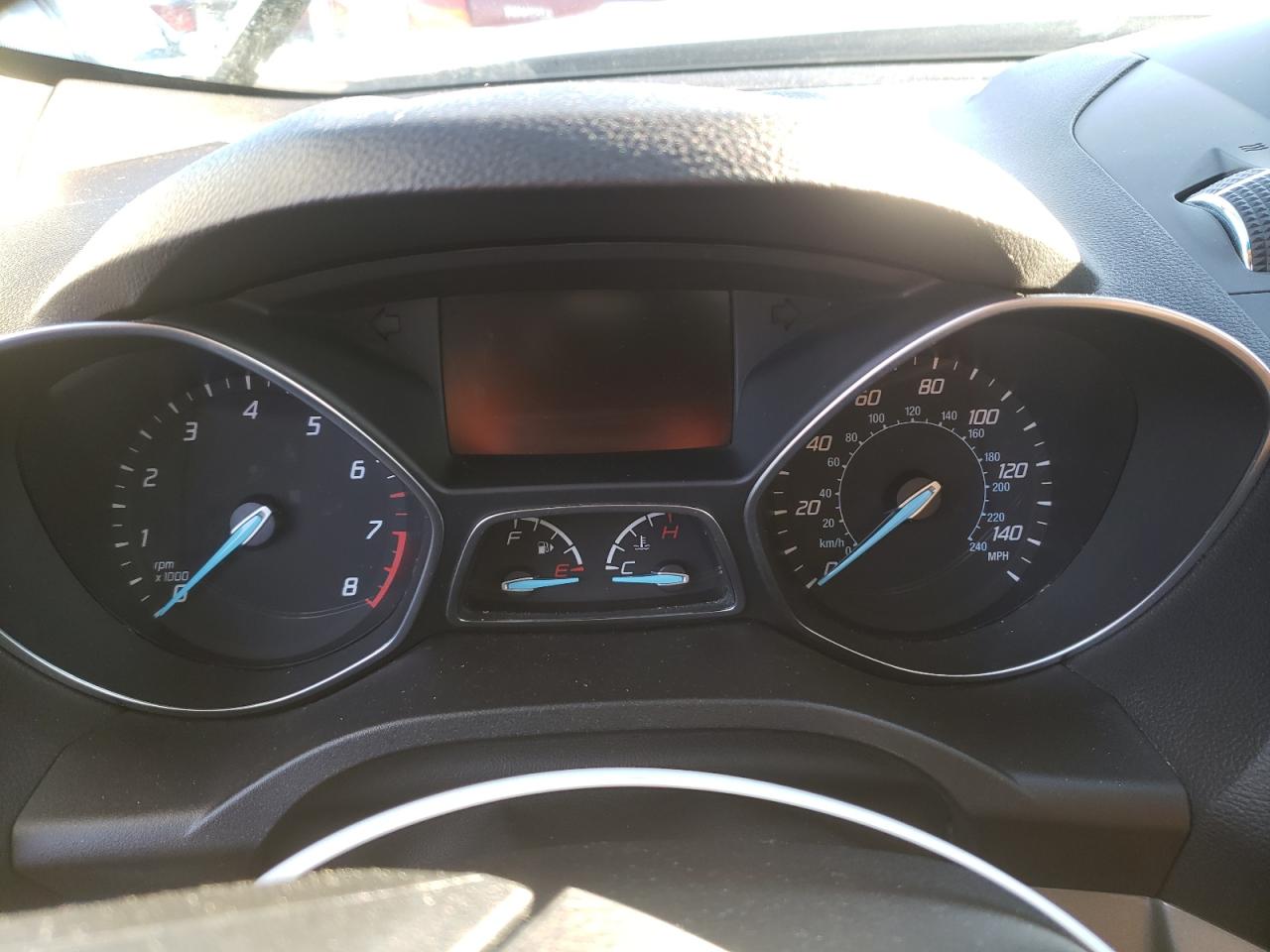 Photo 8 from auction – 2016 FORD ESCAPE SE with VIN 1FMCU9GX5GUB10033