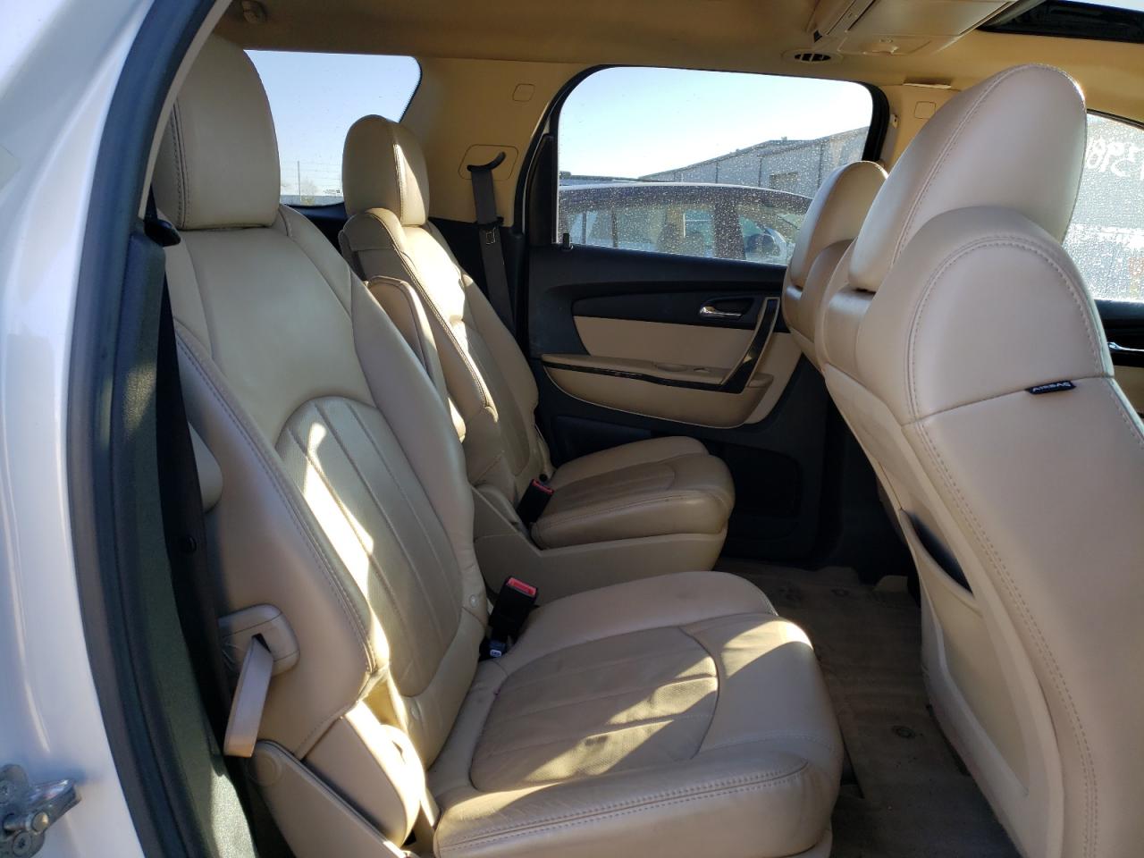 Photo 6 from auction – 2011 GMC ACADIA DEN with VIN 1GKKVTED7BJ219191