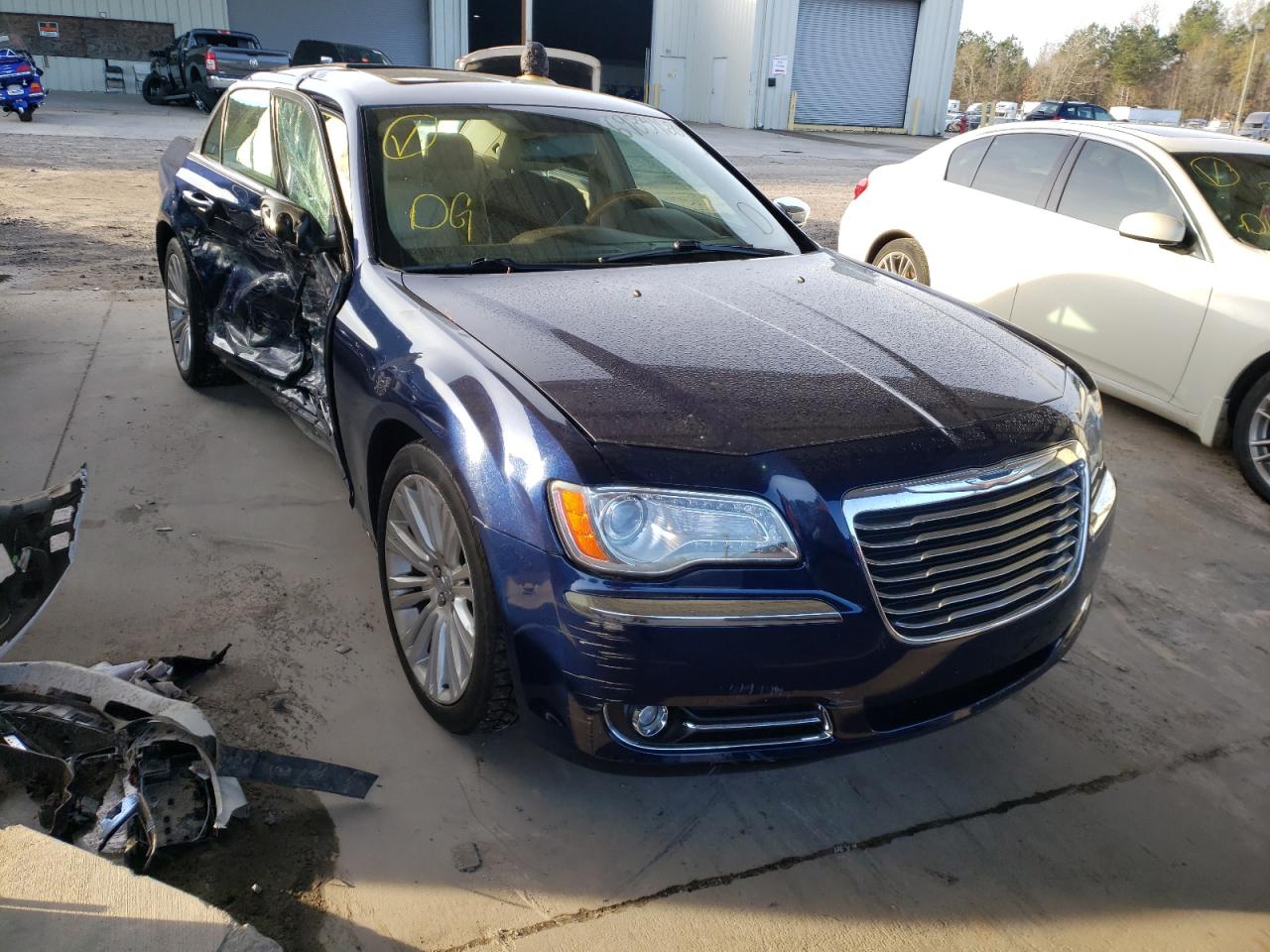 CHRYSLER 300C 2013 с VIN 2C3CCAEG0DH575060 - Фото с аукциона
