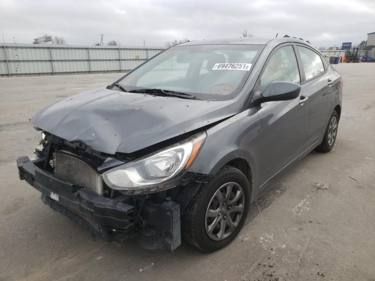 Photo 2 from auction – 2013 HYUNDAI ACCENT GLS with VIN KMHCT4AE3DU367121