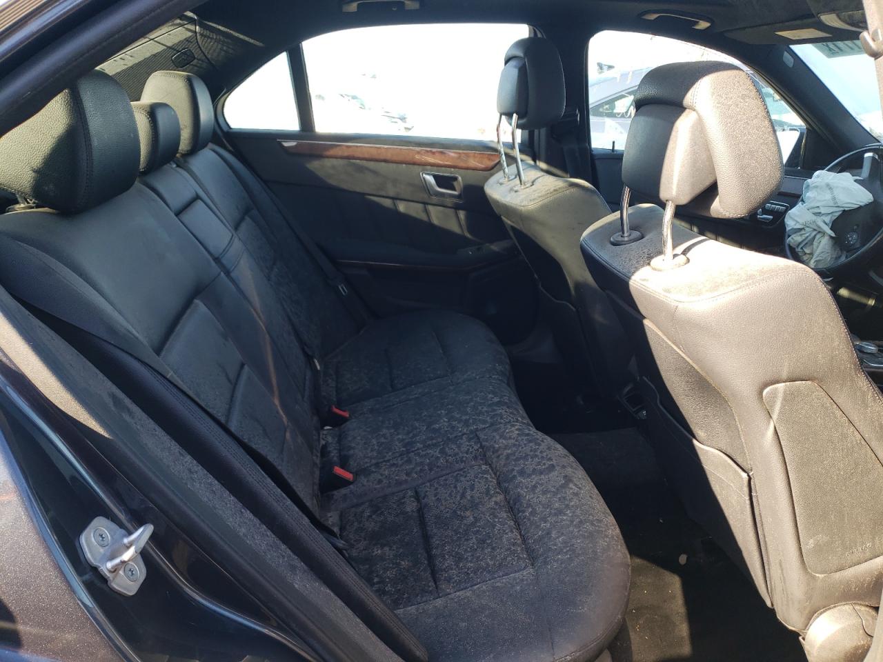 Photo 6 from auction – 2012 MERCEDES-BENZ E 350 4MAT with VIN WDDHF8JB6CA518683