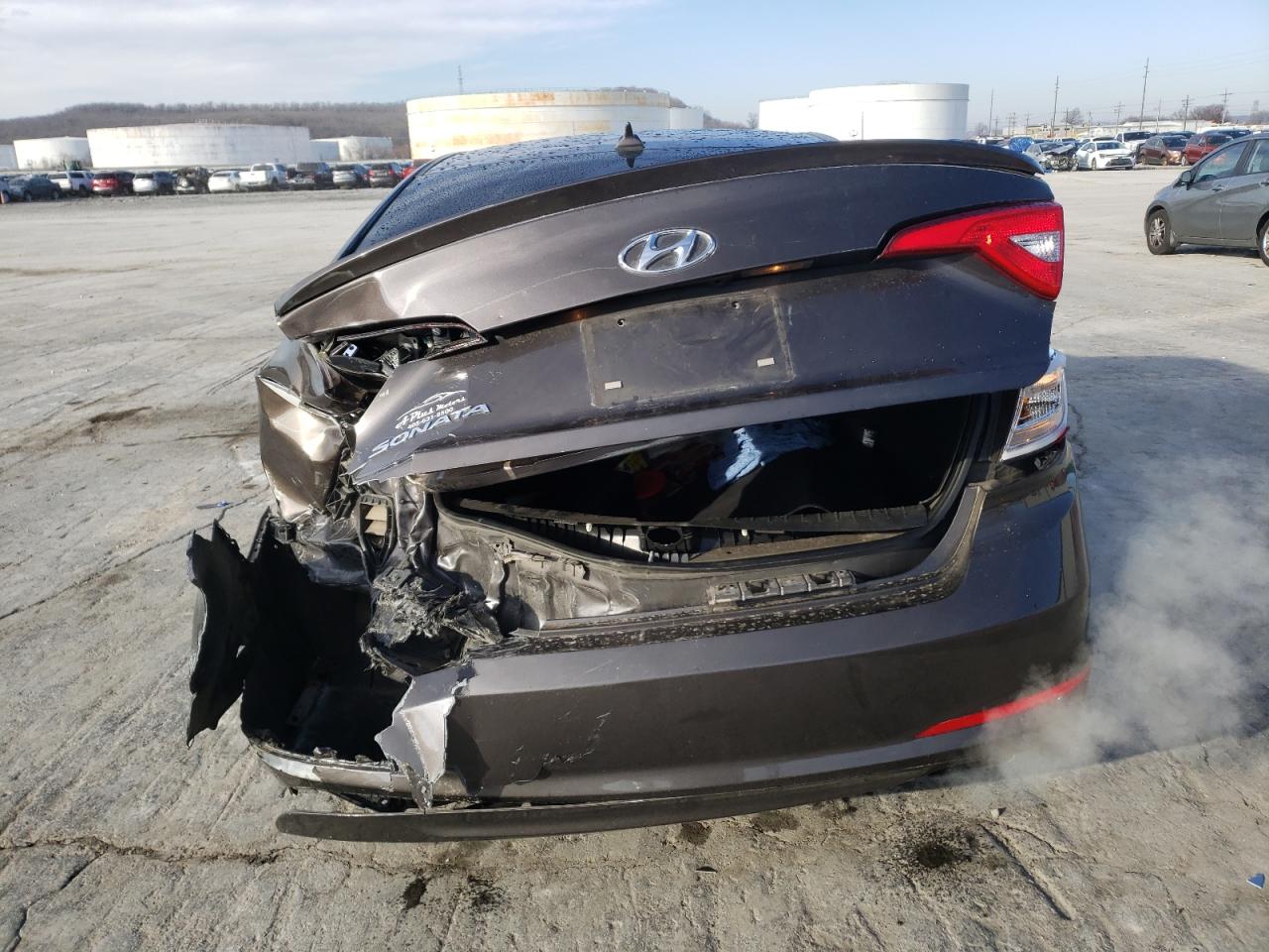 Photo 9 from auction – 2015 HYUNDAI SONATA SE with VIN 5NPE24AF4FH055329
