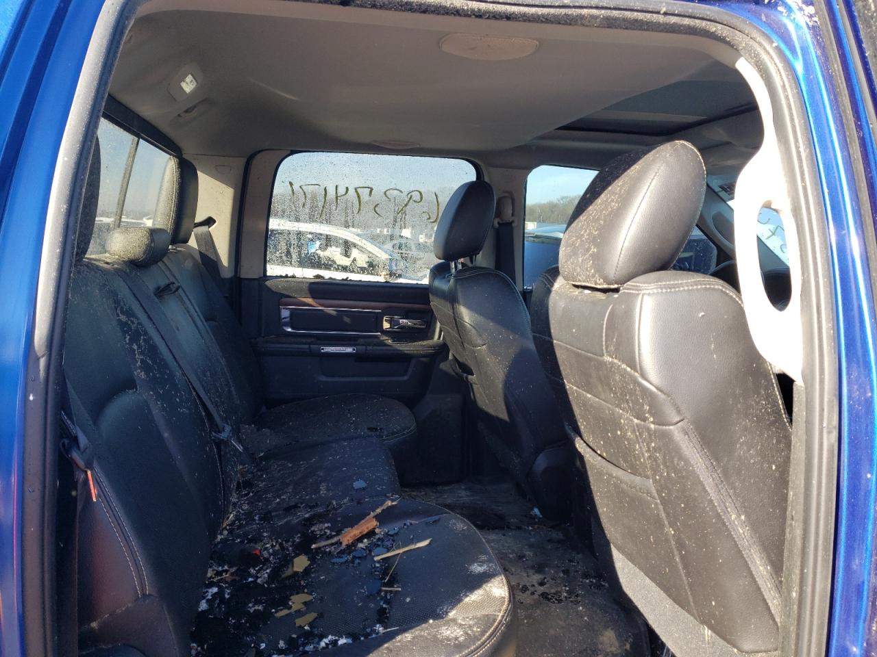 Photo 6 from auction – 2016 RAM 1500 LARAM with VIN 1C6RR7NTXGS343025