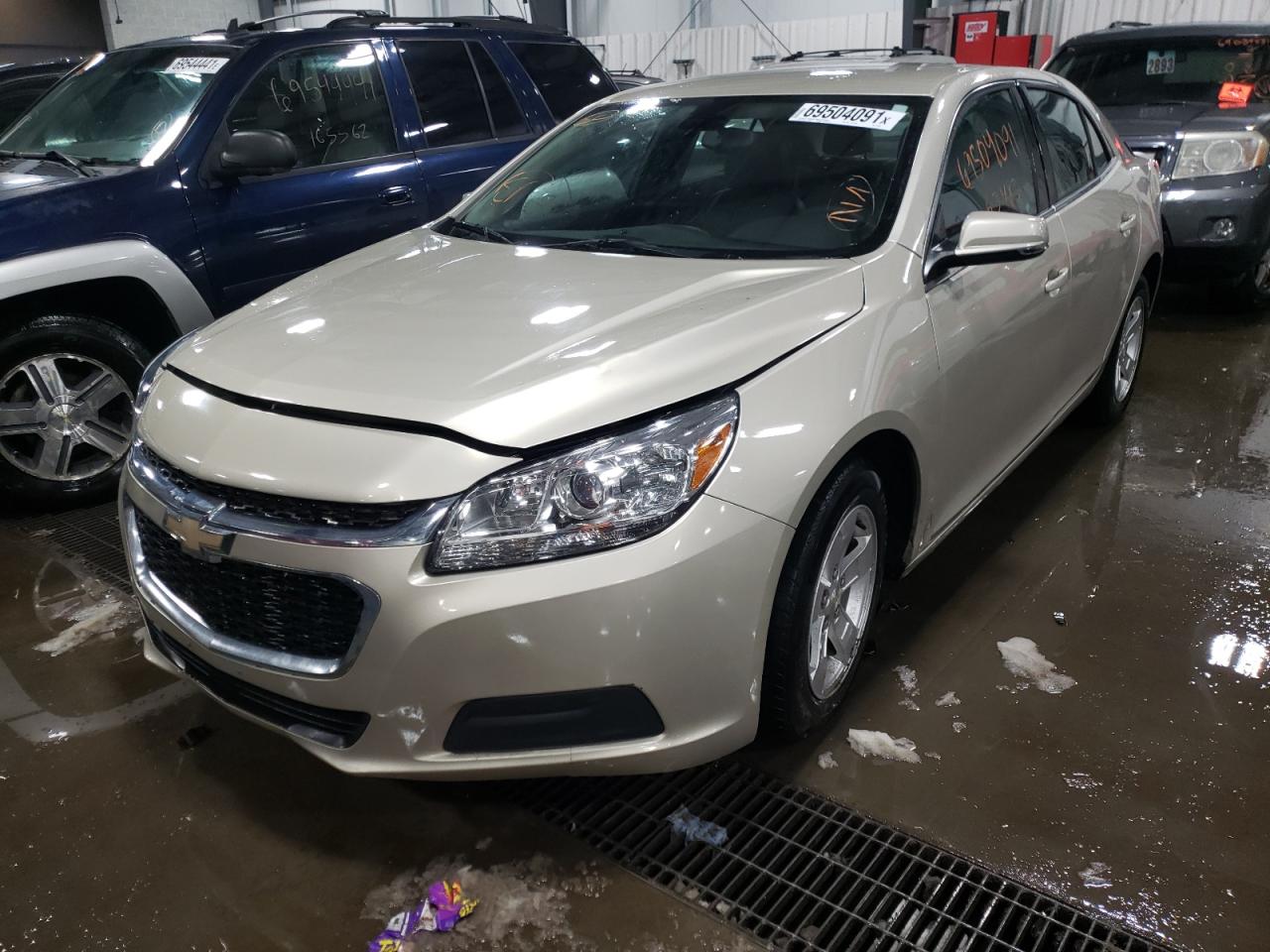 Photo 2 from auction – 2016 CHEVROLET MALIBU LIM with VIN 1G11C5SA1GF167353