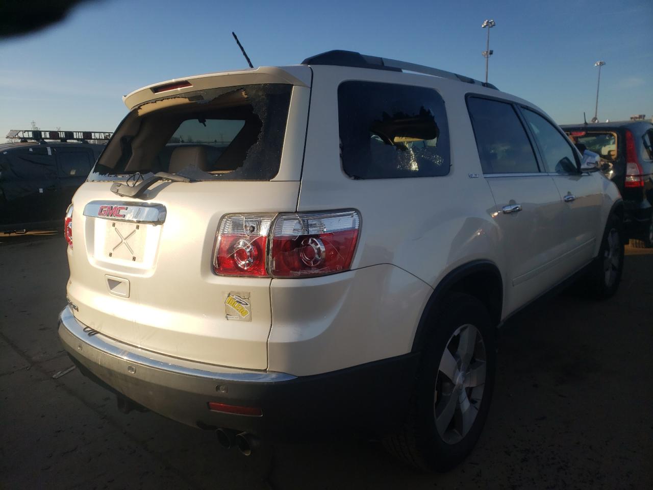 Photo 4 from auction – 2010 GMC ACADIA SLT with VIN 1GKLRMED5AJ111469