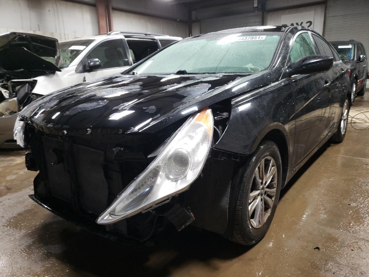 Photo 2 from auction – 2012 HYUNDAI SONATA GLS with VIN 5NPEB4AC9CH457302