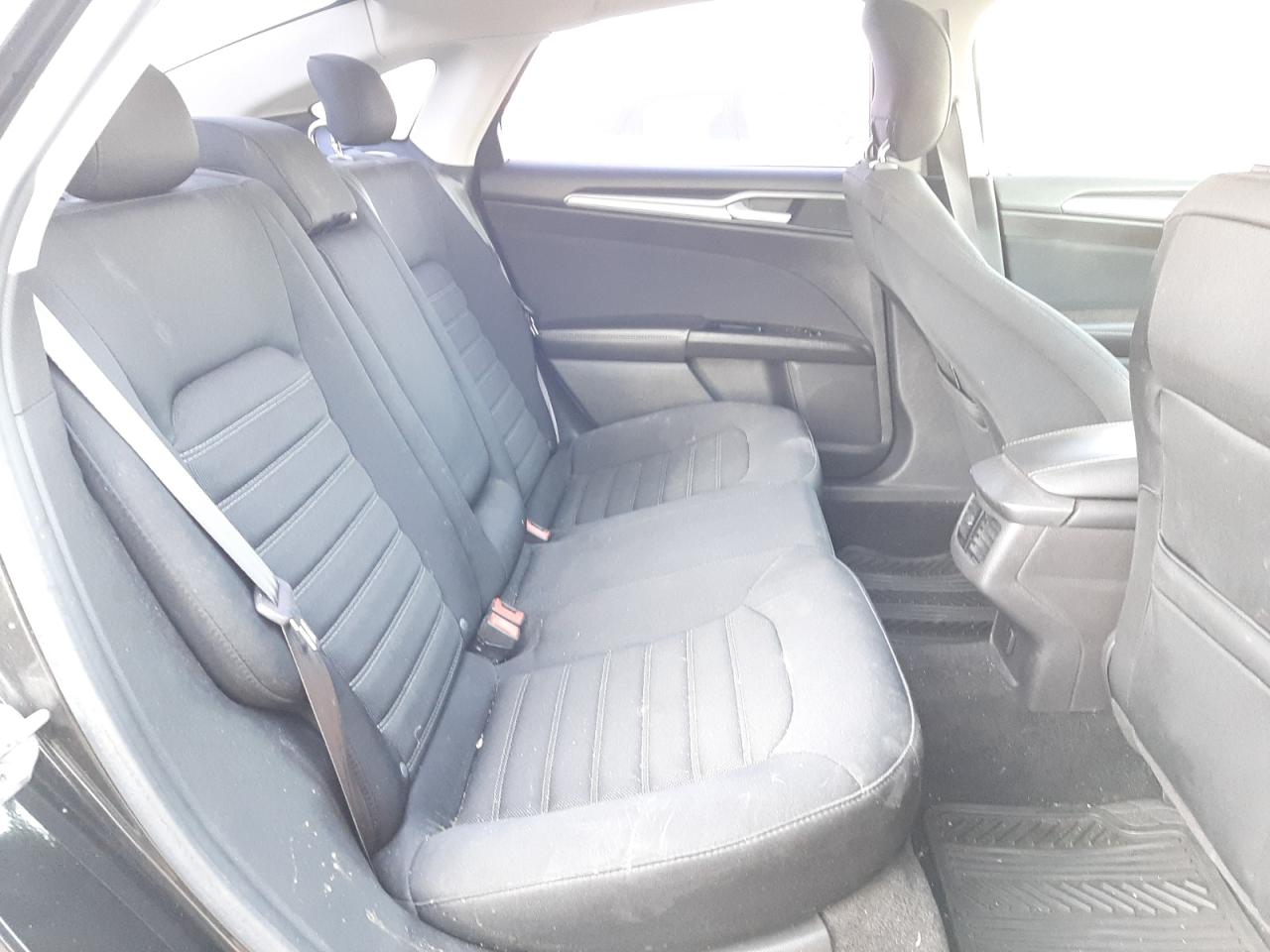 Photo 6 from auction – 2014 FORD FUSION SE with VIN 1FA6P0H7XE5363638