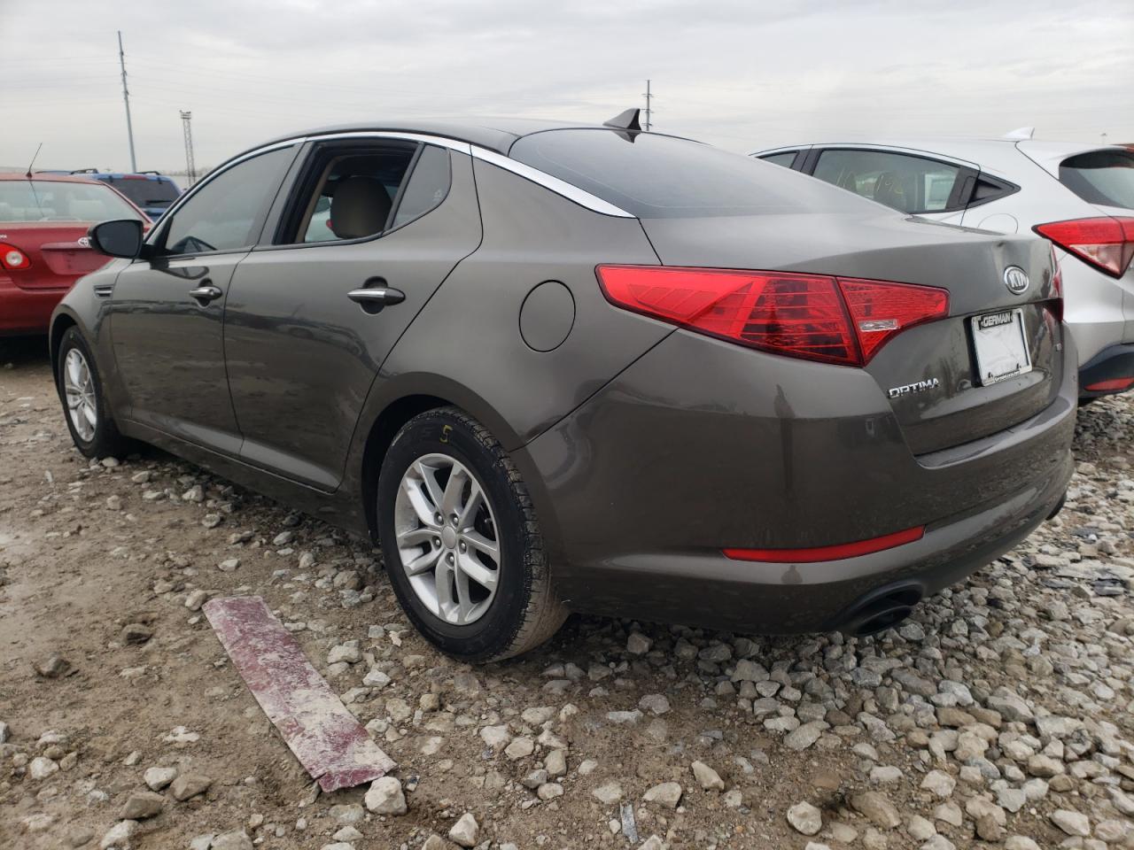Photo 3 from auction – 2012 KIA OPTIMA LX with VIN 5XXGM4A71CG064251
