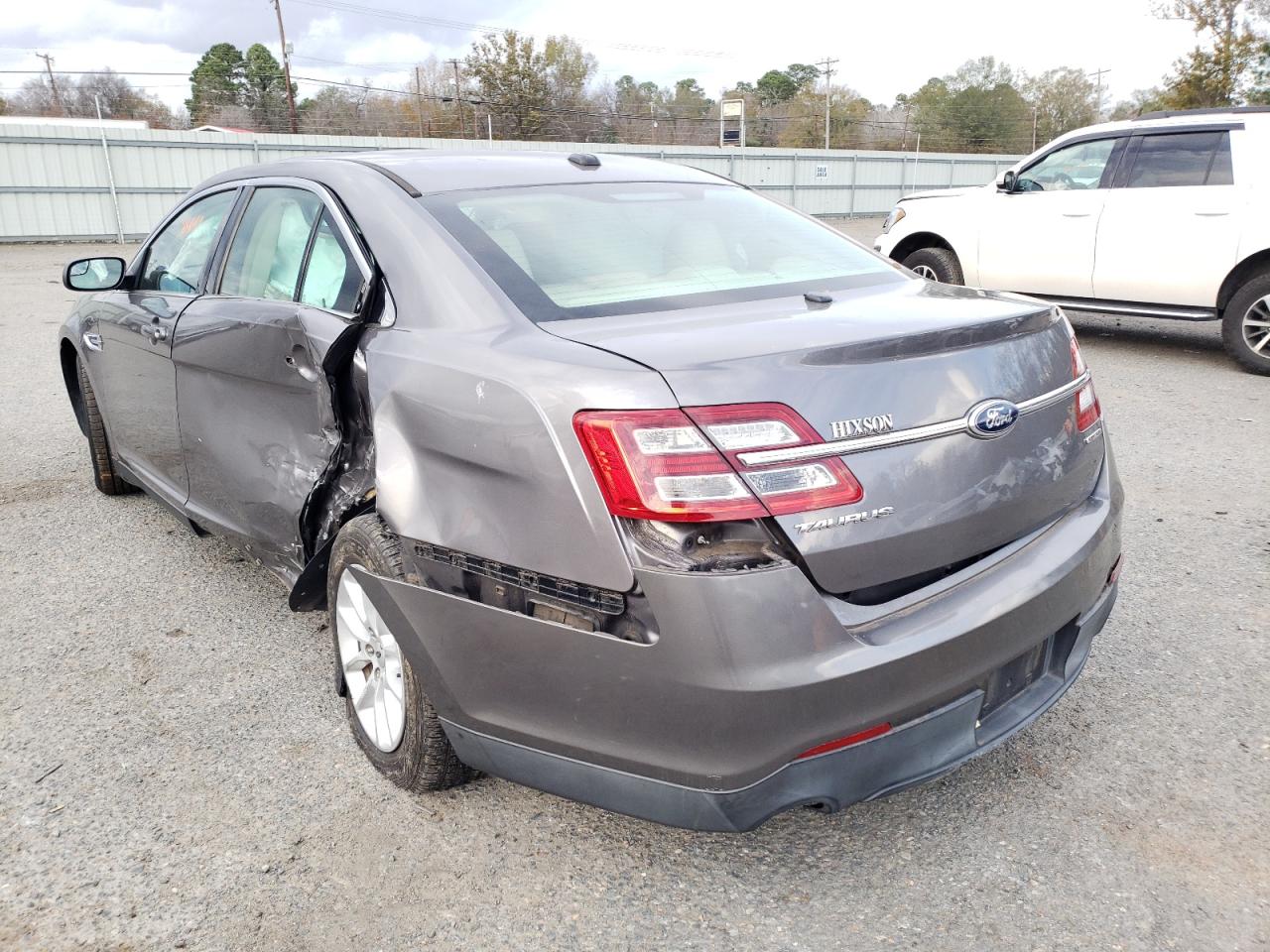 Photo 3 from auction – 2013 FORD TAURUS SE with VIN 1FAHP2D83DG168504