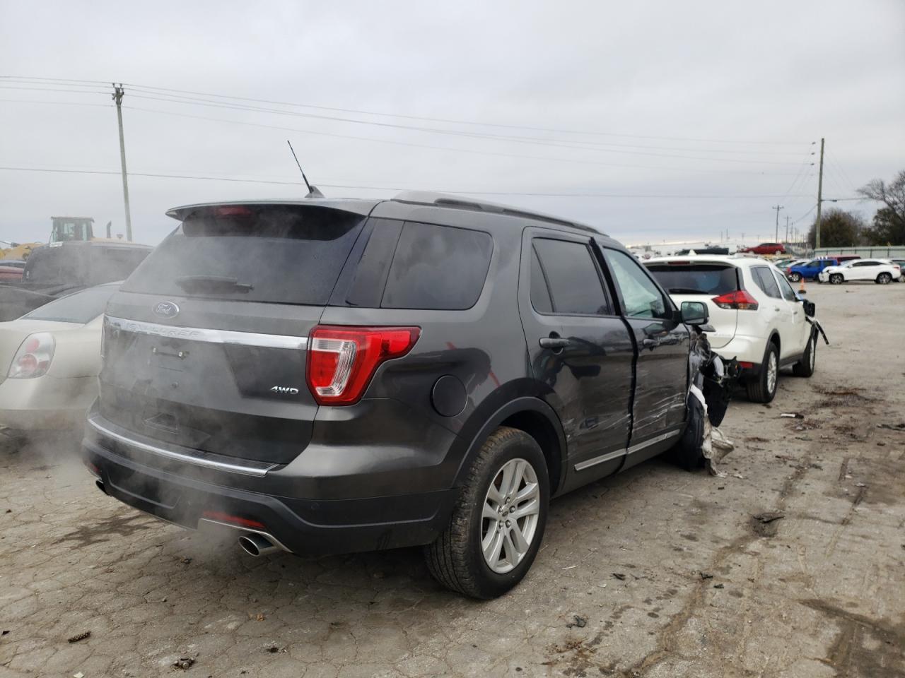 Photo 4 from auction – 2018 FORD EXPLORER X with VIN 1FM5K8D89JGB01881