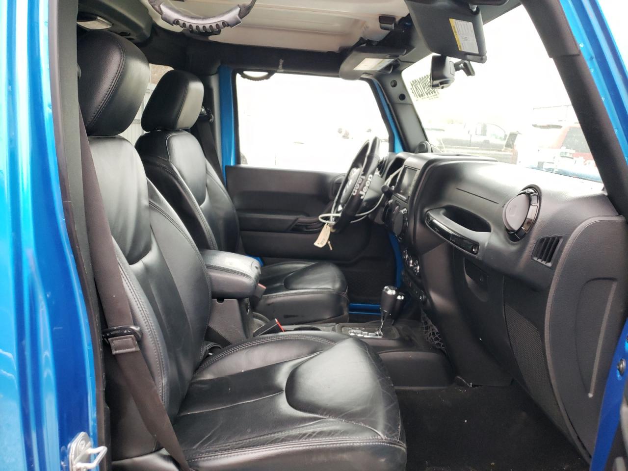 Photo 5 from auction – 2014 JEEP WRANGLER U with VIN 1C4BJWEG3EL254225