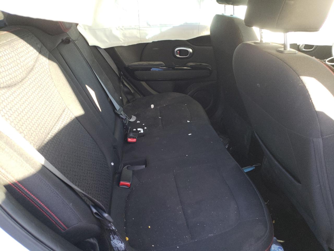 Photo 6 from auction – 2014 KIA SOUL + with VIN KNDJP3A54E7025428