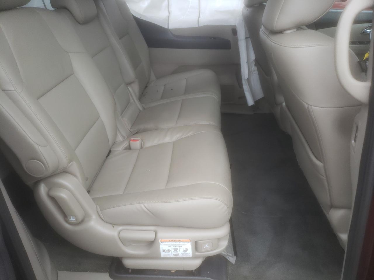 Photo 6 from auction – 2016 HONDA ODYSSEY EX with VIN 5FNRL5H69GB072413