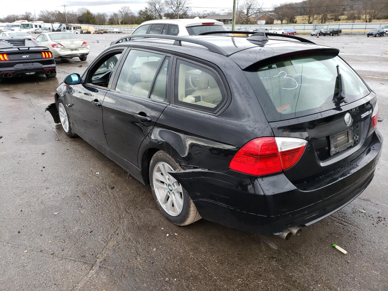 Photo 3 from auction – 2007 BMW 328 XIT with VIN WBAVT73507FZ36220