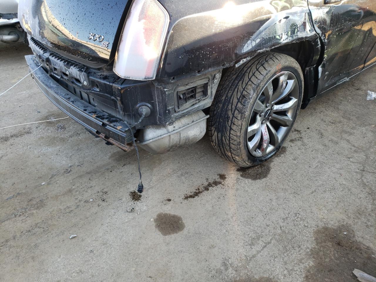 Photo 9 from auction – 2014 CHRYSLER 300 S with VIN 2C3CCABG0EH382526
