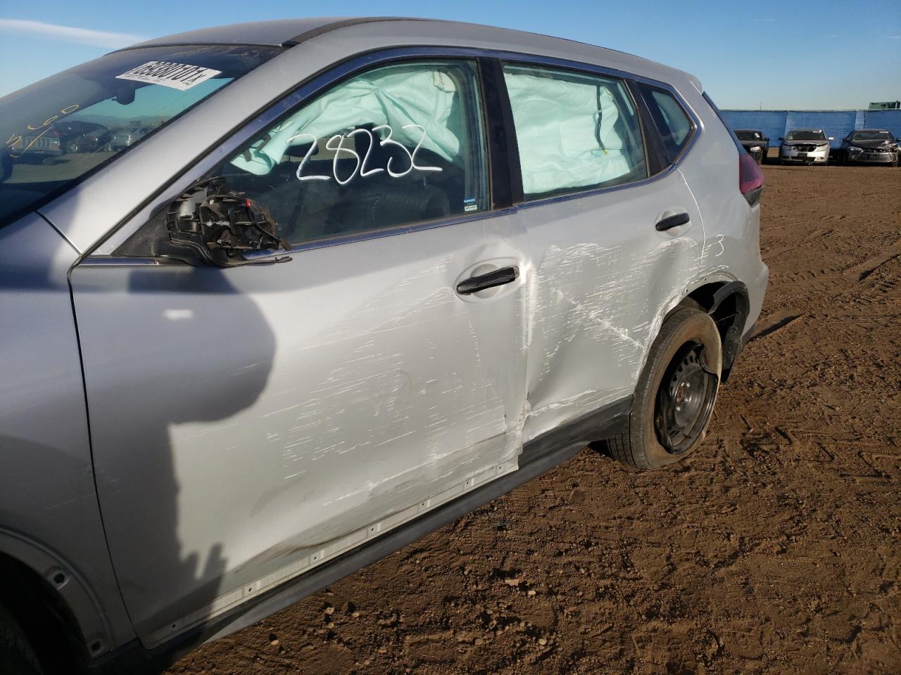 Photo 9 from auction – 2018 NISSAN ROGUE S with VIN KNMAT2MV1JP507950