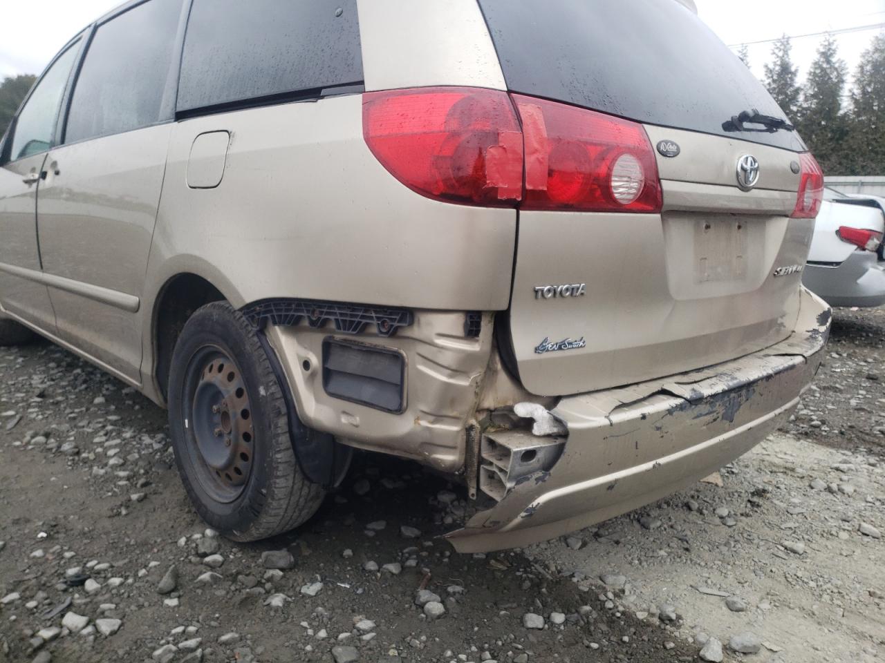 Photo 9 from auction – 2007 TOYOTA SIENNA CE with VIN 5TDZK23C57S039628