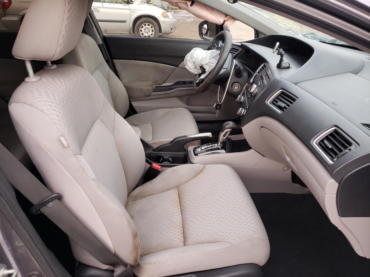 Photo 5 from auction – 2014 HONDA CIVIC LX with VIN 2HGFB2F46EH014905