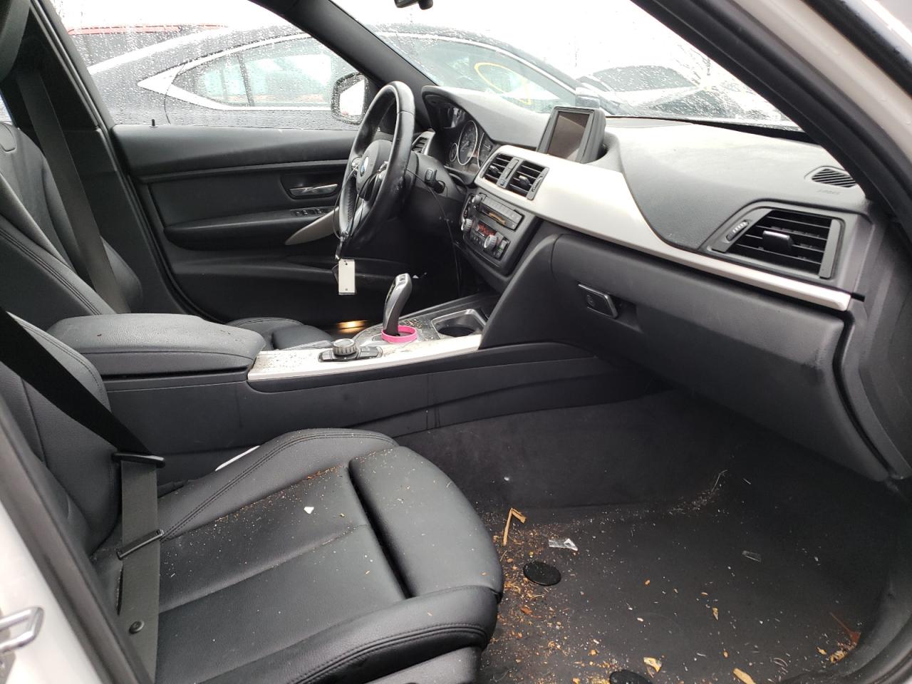 Photo 5 from auction – 2014 BMW 320 I XDRI with VIN WBA3C3C5XEPV90264