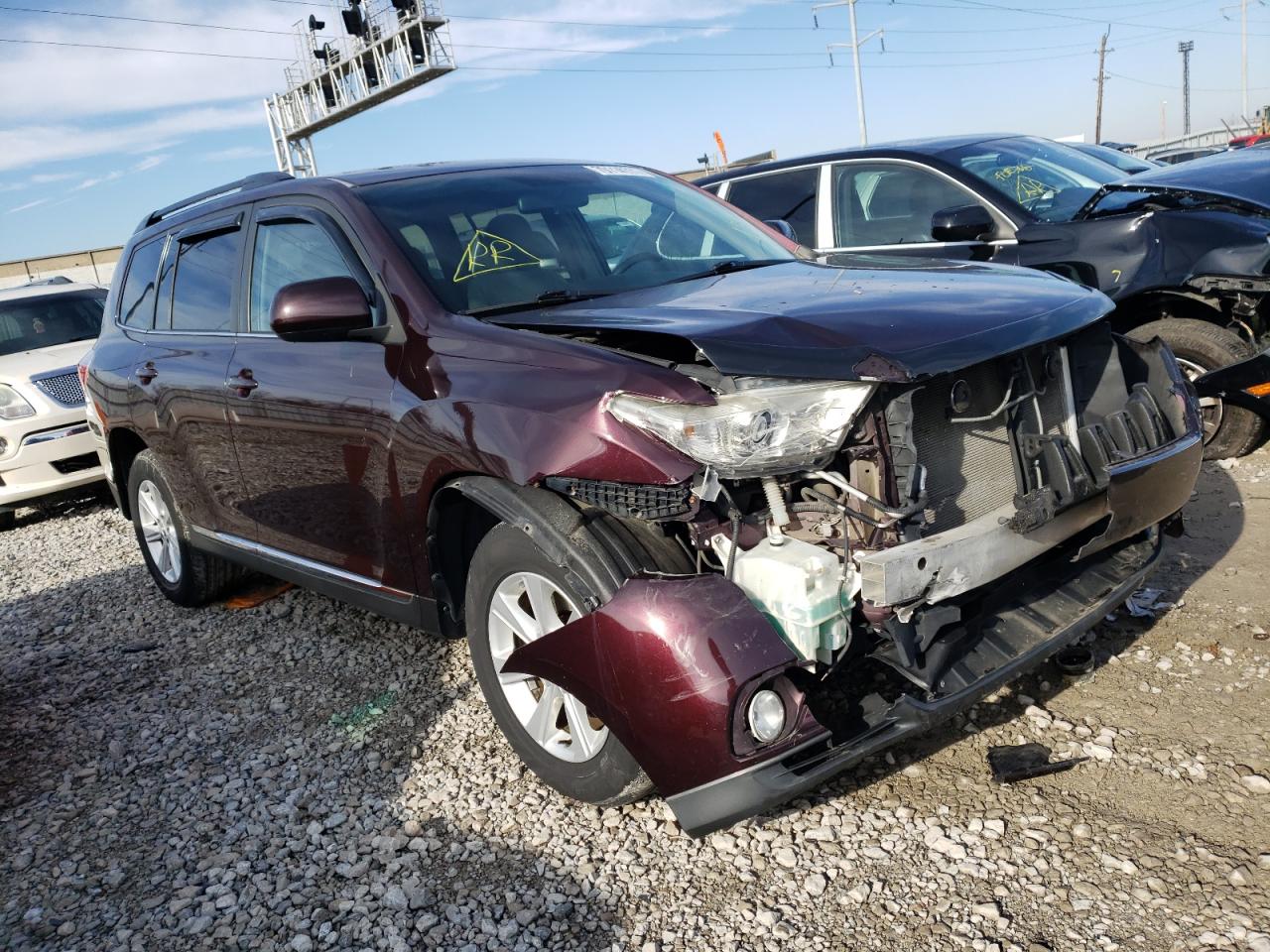 TOYOTA HIGHLANDER 2011 with VIN 5TDBK3EH6BS054356 - Photo from auction