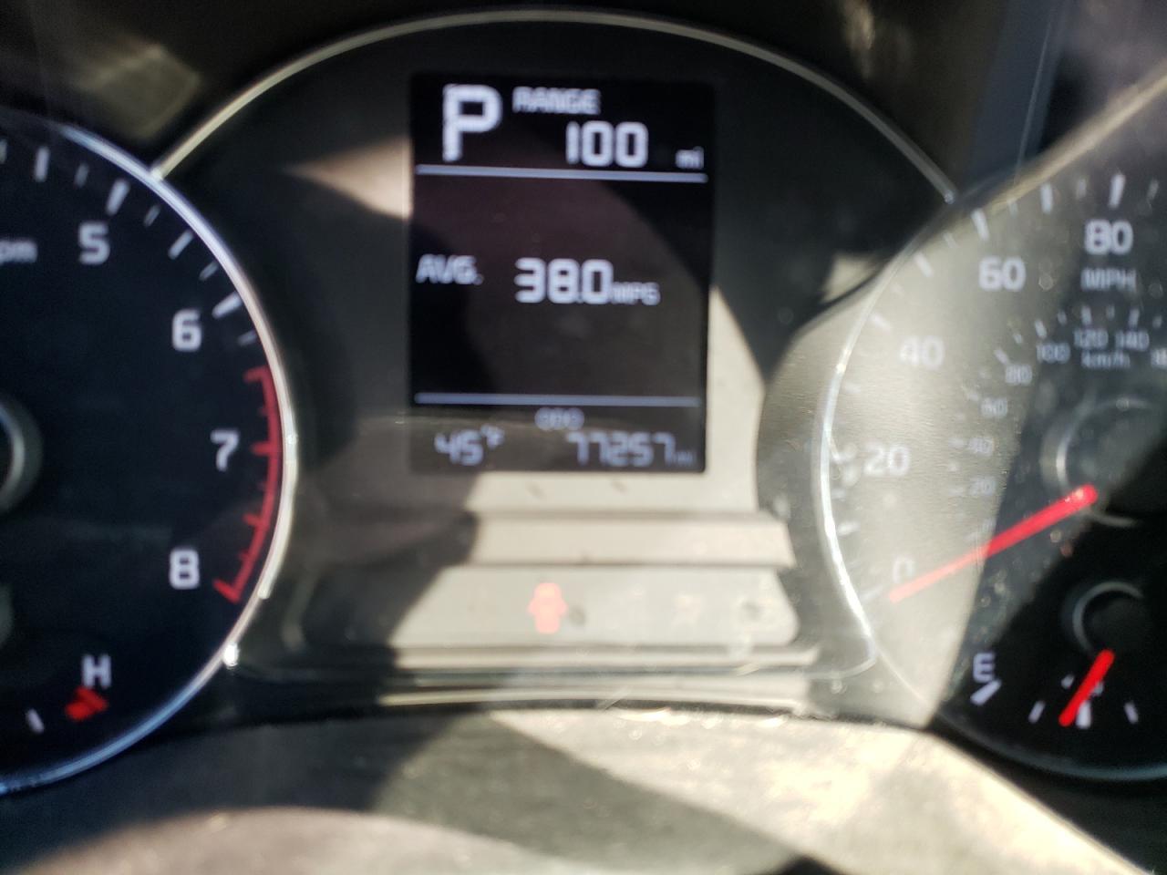 Photo 8 from auction – 2017 KIA FORTE LX with VIN 3KPFK4A76HE160197