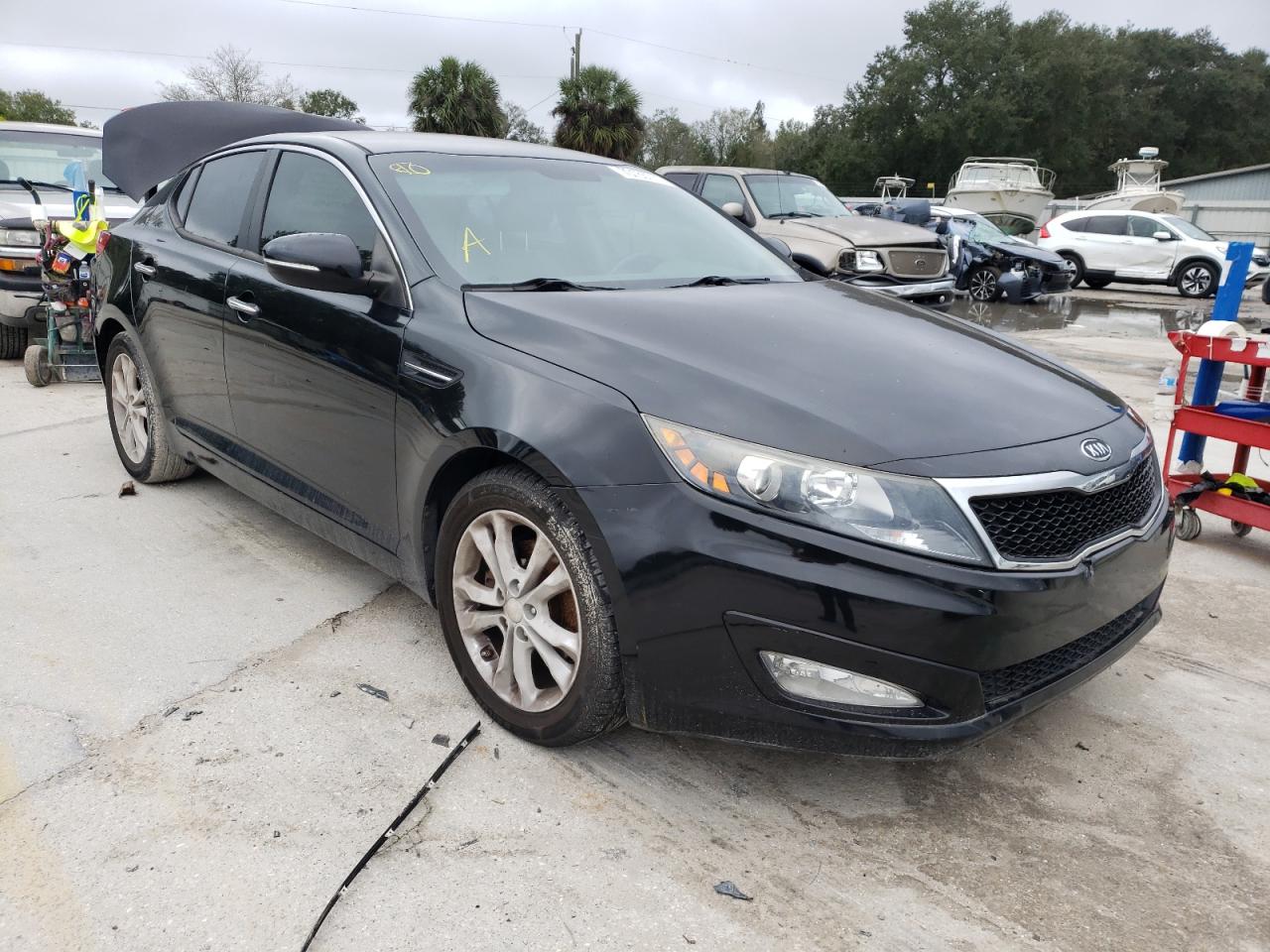 KIA OPTIMA EX 2012 with VIN 5XXGN4A74CG037333 - Photo from auction