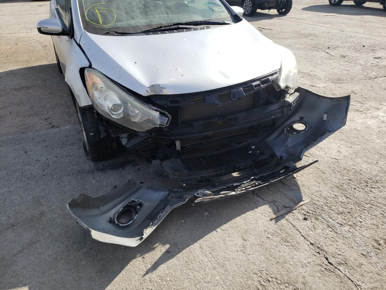 Photo 9 from auction – 2014 KIA FORTE EX with VIN KNAFX6A80E5172971