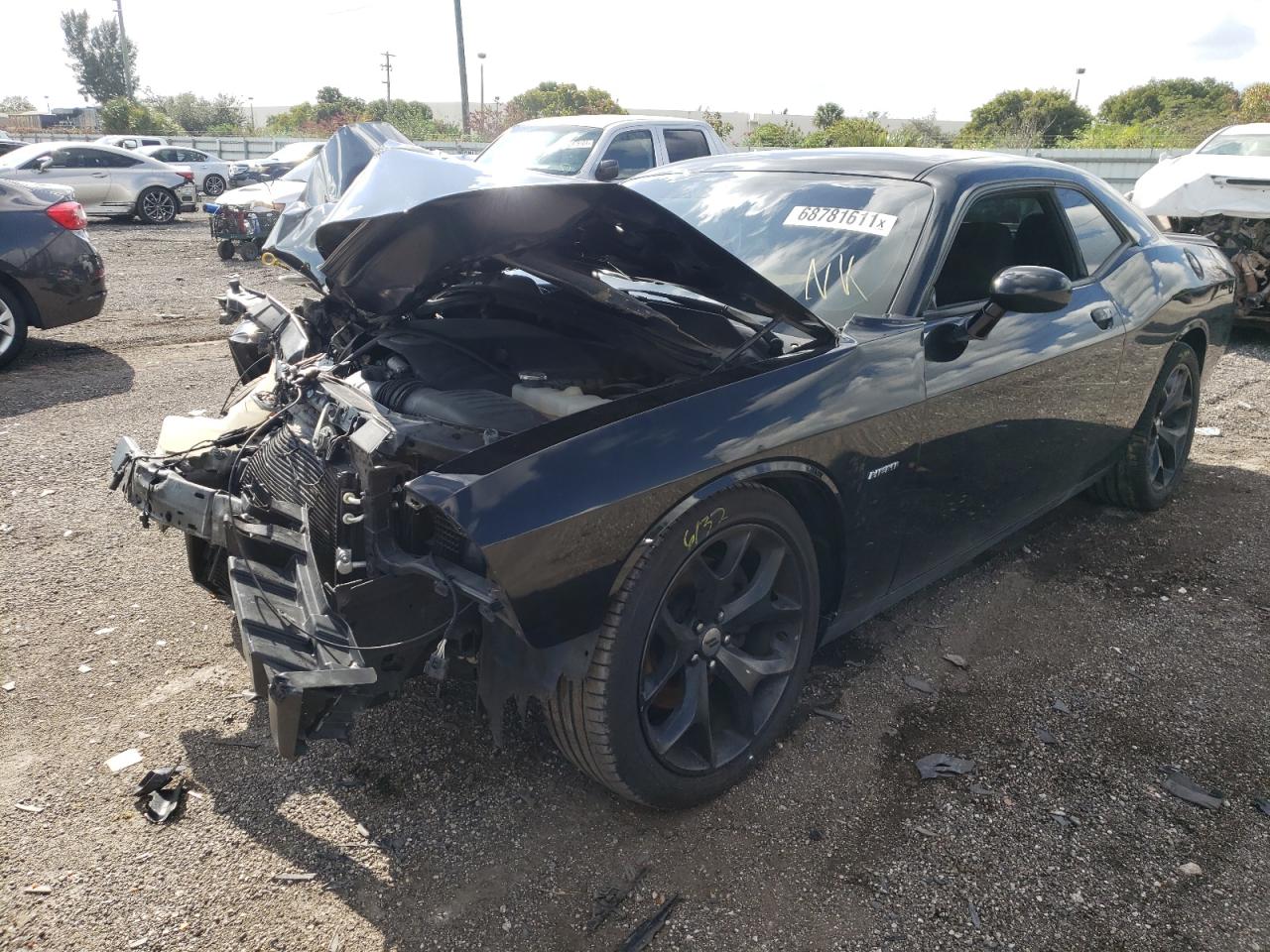 Photo 2 from auction – 2019 DODGE CHALLENGER with VIN 2C3CDZBT2KH573787