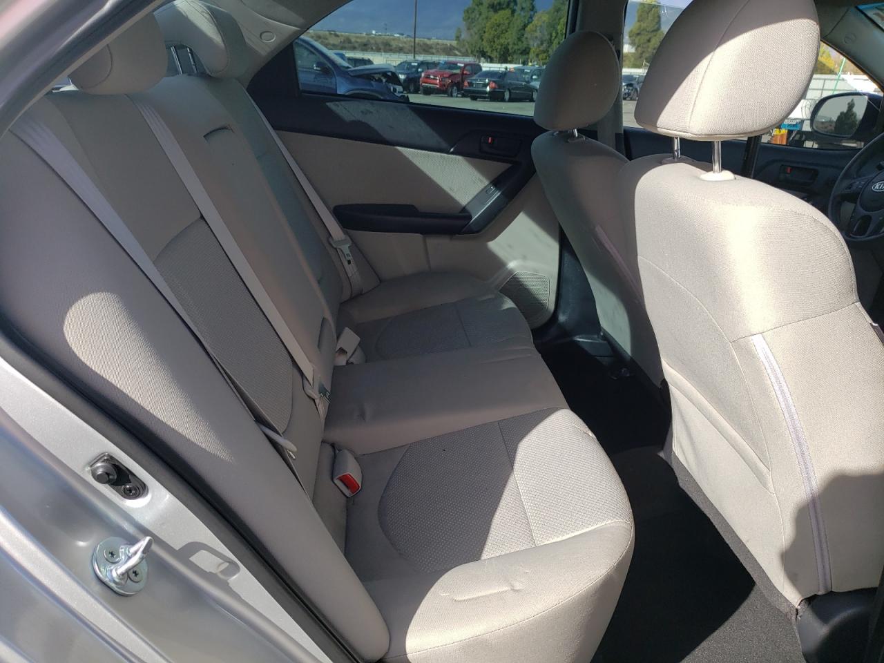Photo 6 from auction – 2011 KIA FORTE EX with VIN KNAFU4A29B5449248