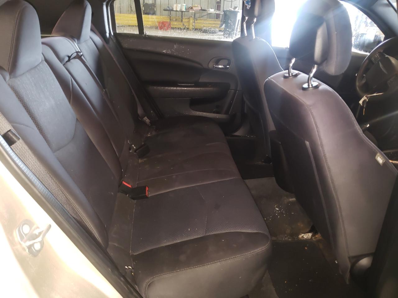 Photo 6 from auction – 2014 CHRYSLER 200 LX with VIN 1C3CCBAB0EN231513