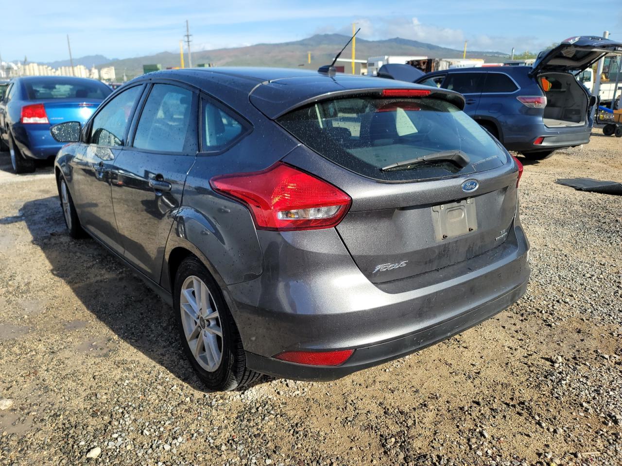 Photo 3 from auction – 2016 FORD FOCUS SE with VIN 1FADP3K2XGL204798
