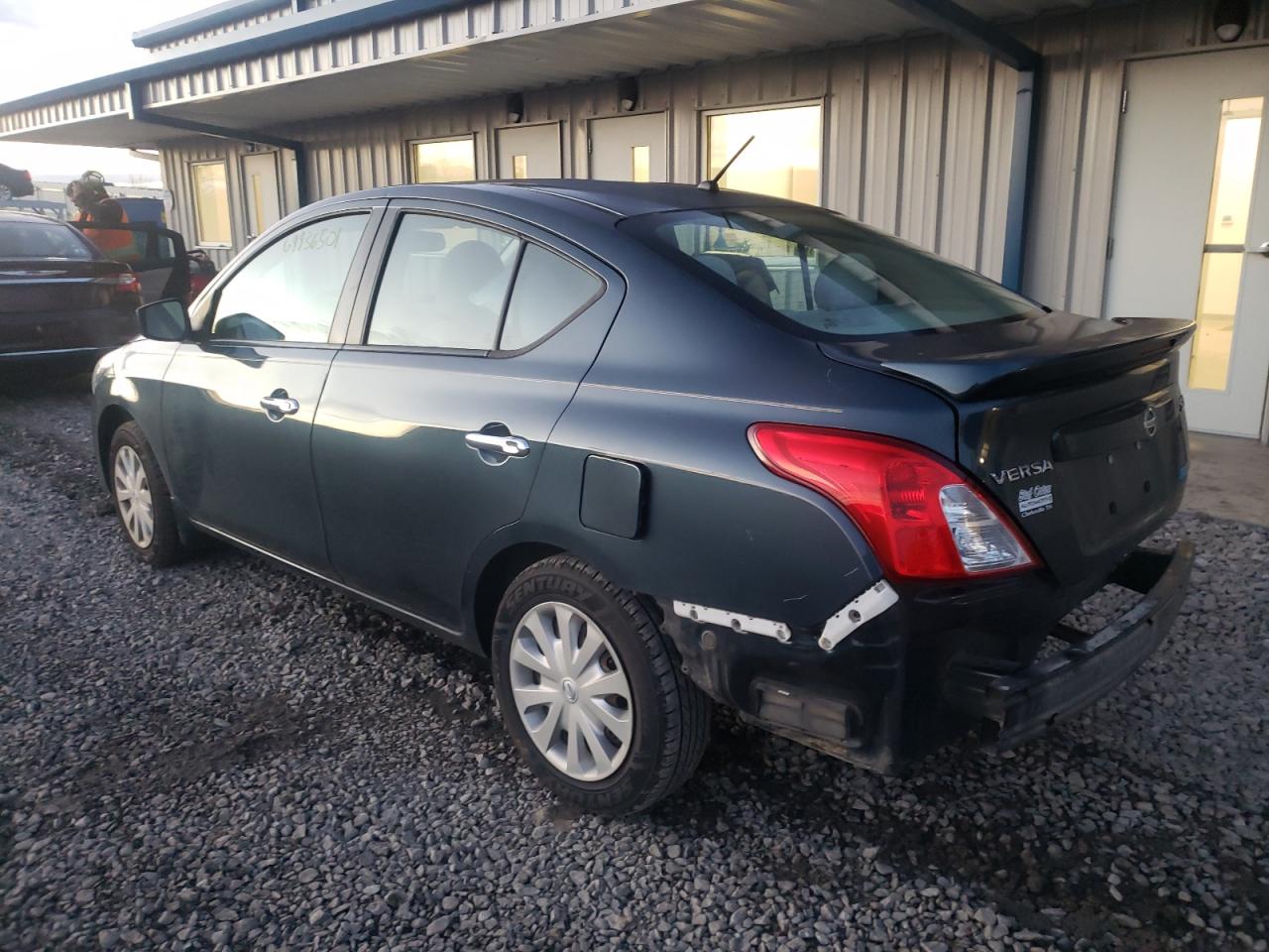 Photo 3 from auction – 2016 NISSAN VERSA S with VIN 3N1CN7AP3GL839384