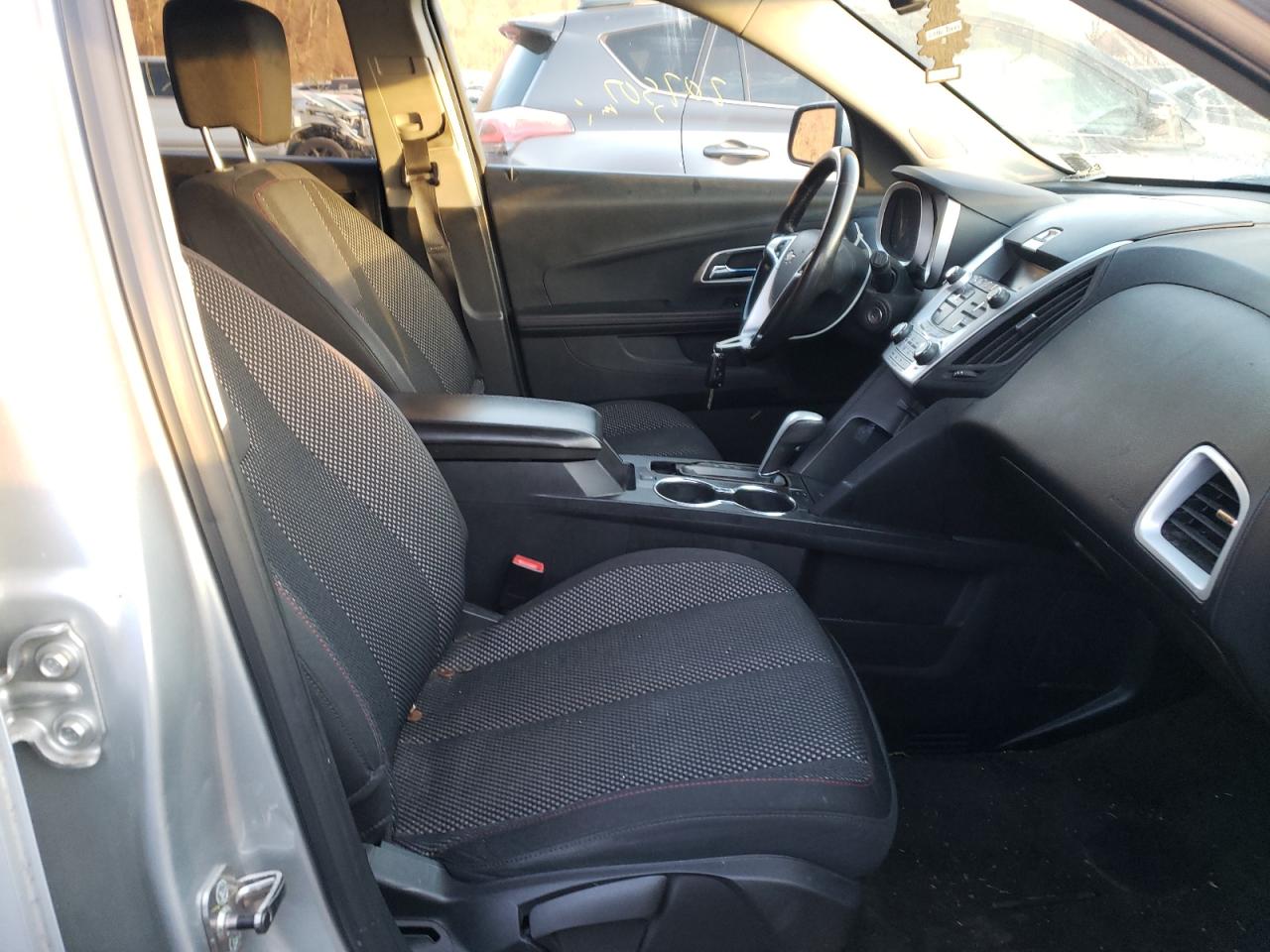 Photo 5 from auction – 2011 CHEVROLET EQUINOX LT with VIN 2GNALDEC0B1192430