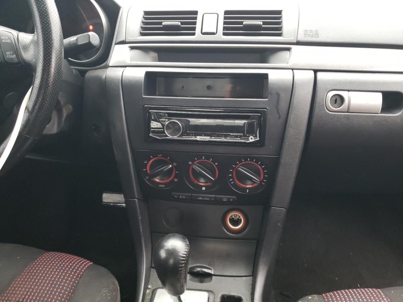 Photo 9 from auction – 2004 MAZDA 3 S with VIN JM1BK123641185705