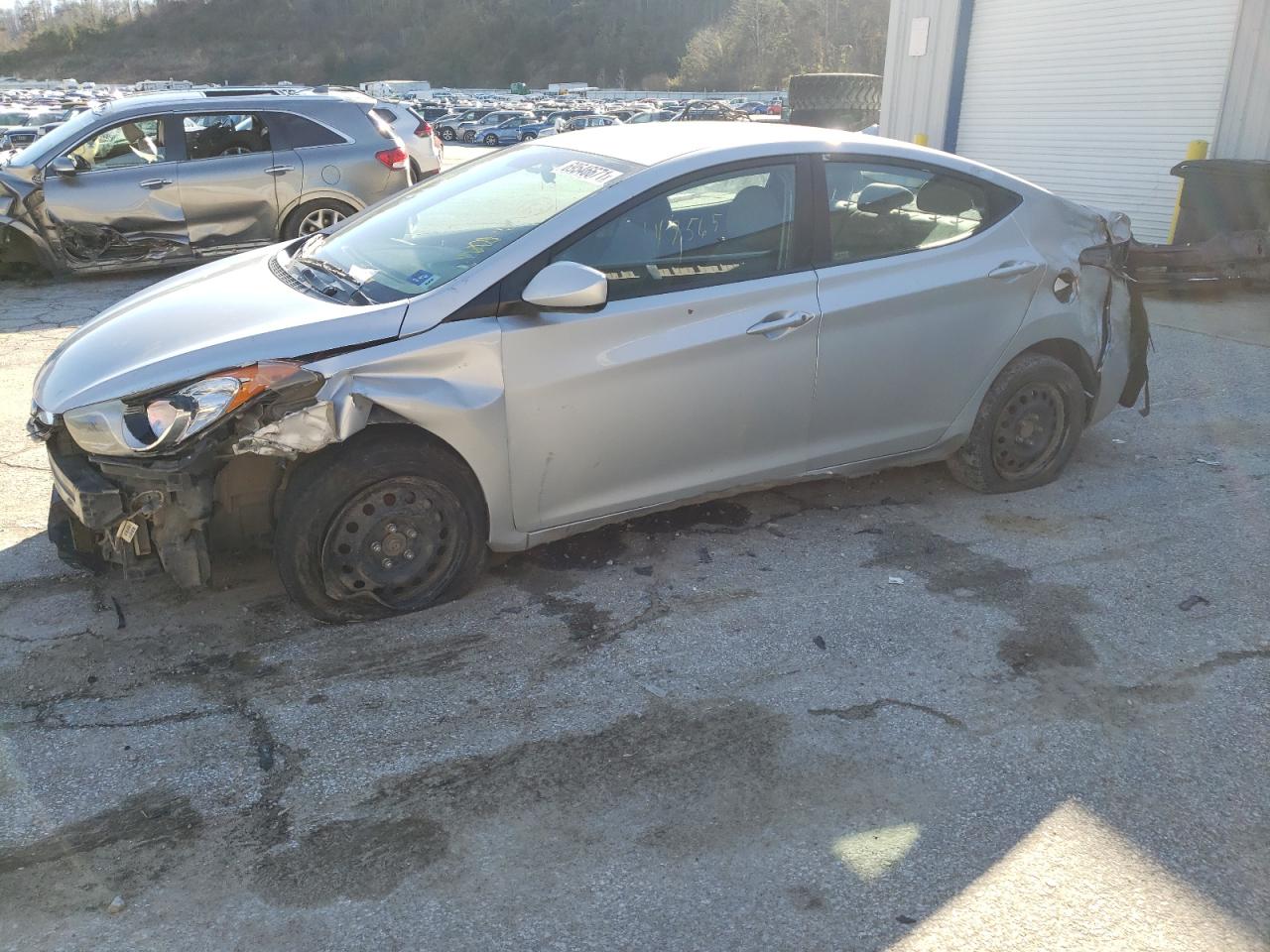 Photo 9 from auction – 2011 HYUNDAI ELANTRA GL with VIN 5NPDH4AEXBH049305