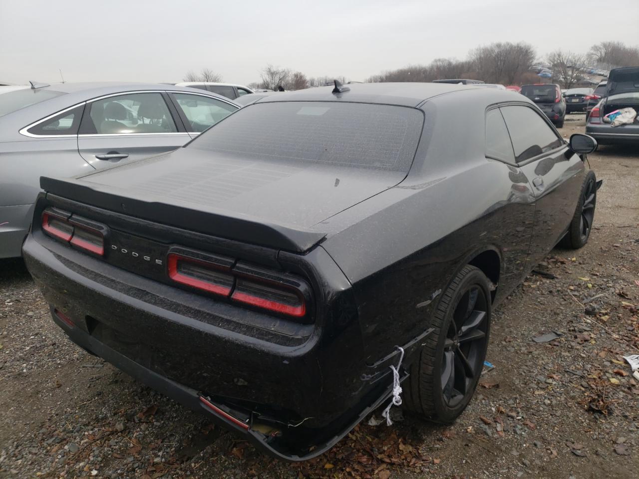 Photo 4 from auction – 2017 DODGE CHALLENGER with VIN 2C3CDZBTXHH508890