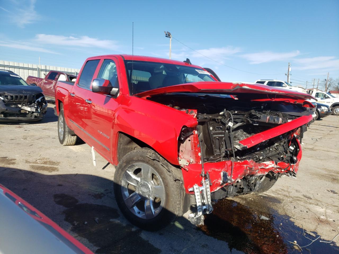 CHEVROLET SILVERADO 2018 with VIN 3GCUKSEC0JG364393 - Photo from auction