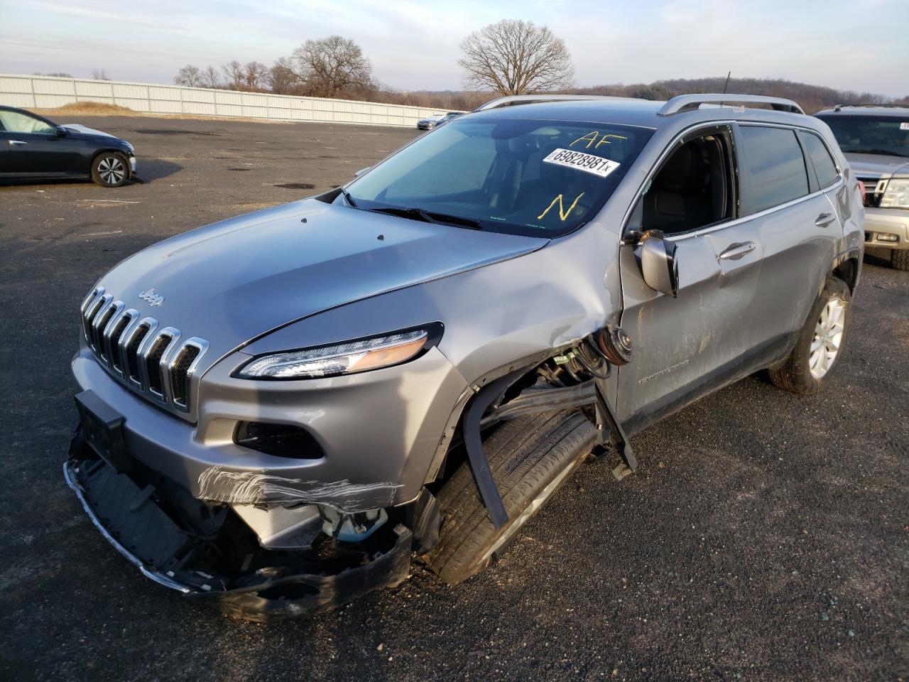 Photo 2 from auction – 2017 JEEP CHEROKEE L with VIN 1C4PJMDBXHW635072