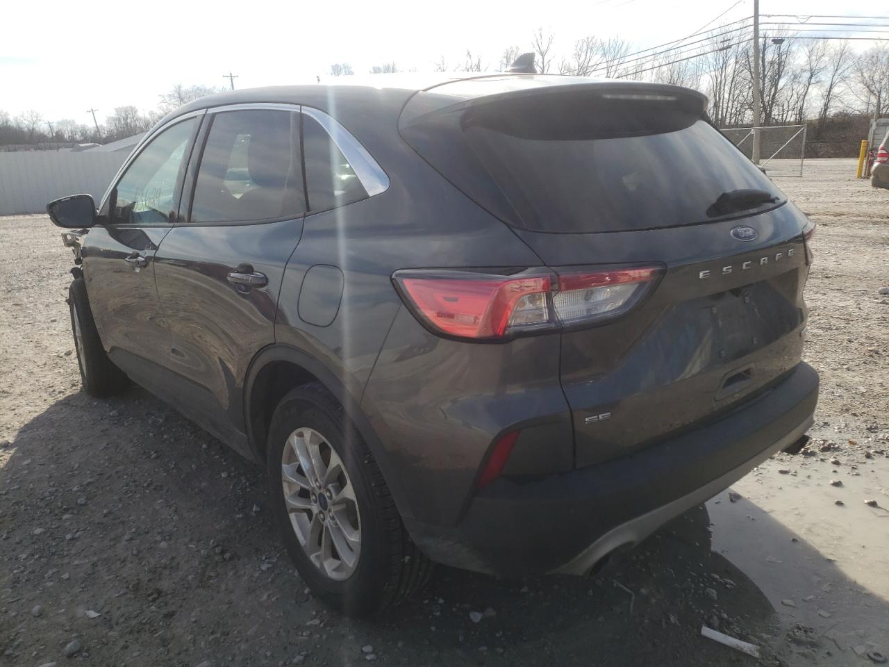 Photo 3 from auction – 2020 FORD ESCAPE SE with VIN 1FMCU9G65LUA29079